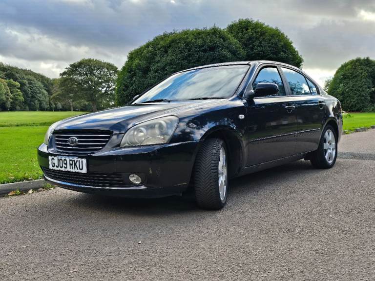 KIA MAGENTIS LS 2.0  143hp, 5 SPEED, 1 OWNER, E/WINDOWS, C/LOCKING, LONG MOT OCTOBER 2027 + MORE