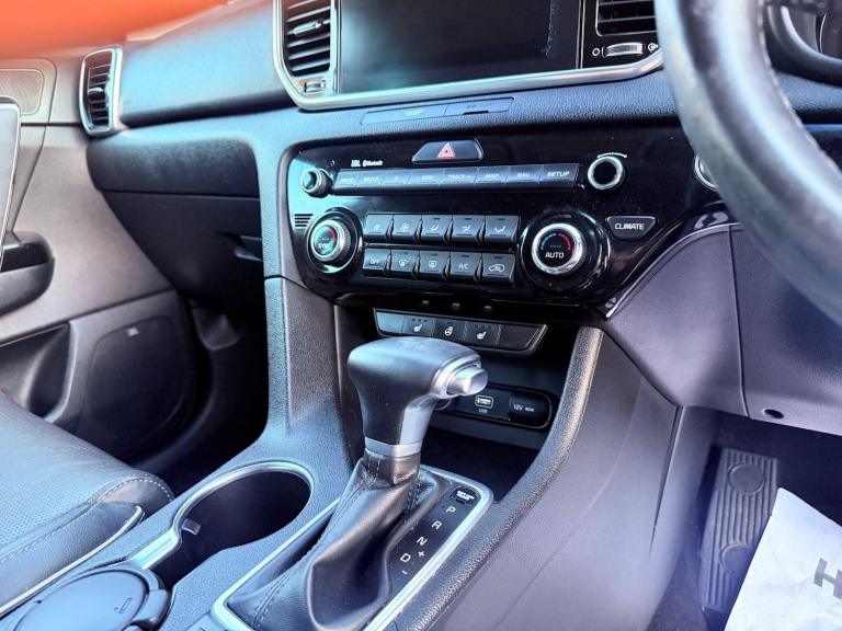 2019 Kia Sportage 1.6 CRDi EcoDynamics+ 4 DCT AWD Euro 6 (s/s) 5dr ESTATE Diesel/Electric Hybrid ...