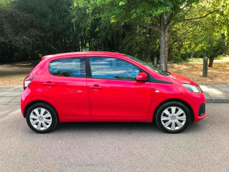 ULEZ FREE 2016 PEUGEOT 108 1.0 ACTIVE FULL YEARS MOT FULL SERVICE HISTORY £20 A YEAR ROAD TAX