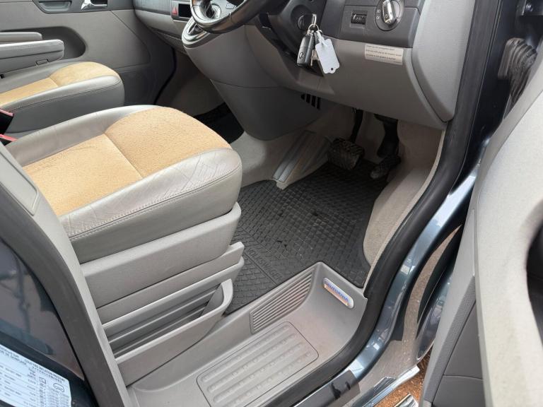 2008 Volkswagen TR-PORTER CALIF SE 174 A SE 174BHP DSG DIESEL Automatic