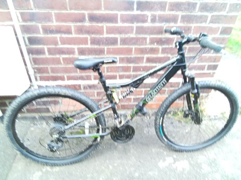 Mens large gradient mountain bike for sale 