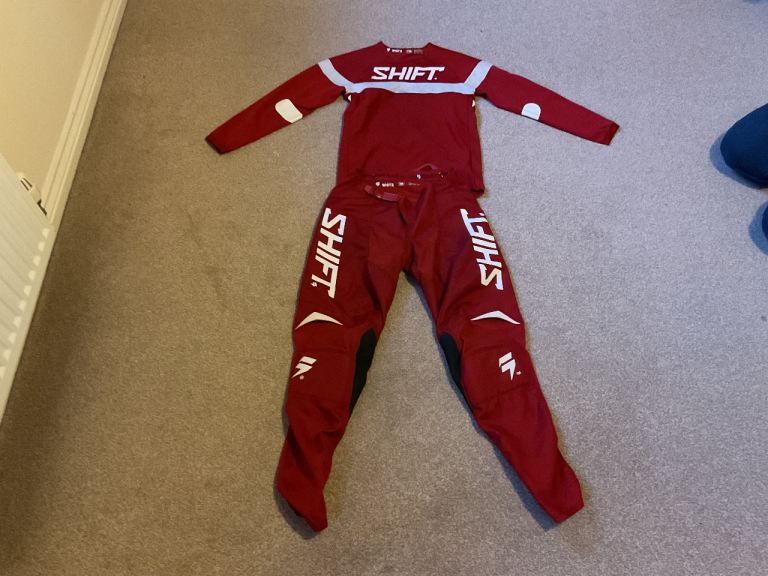 Shift Kids Motocross Kit 28” Pants & Medium Jersey Approx Age 10-12 MX Youth Gear Honda Motorbike