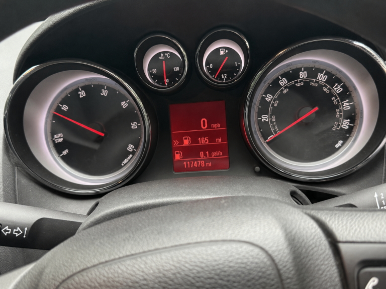 Vauxhall, ASTRA, Hatchback, 2014, Manual, 1598 (cc), 5 doors