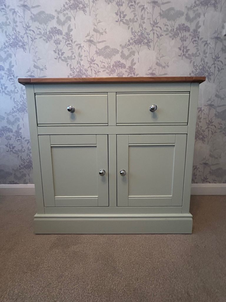 Roseland furniture sideboard 