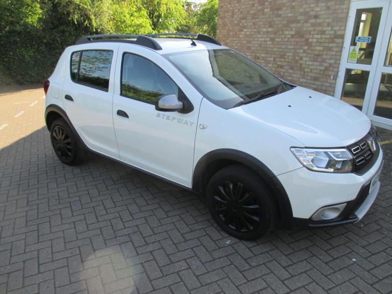 2017 Dacia Sandero Stepway 0.9 TCe Laureate 5dr HATCHBACK PETROL Manual