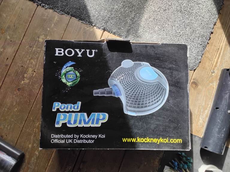 Pond pump 