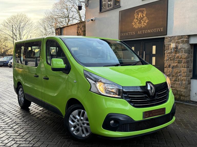 2016 Renault Trafic SL27 ENERGY dCi 145 Sport Nav 9 Seater MPV Diesel Manual