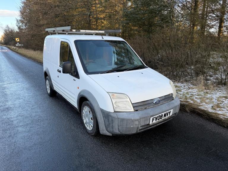 FORD TRANSIT CONNECT T200 75 1.8L (2008) roof rack mot low 112000 miles.
