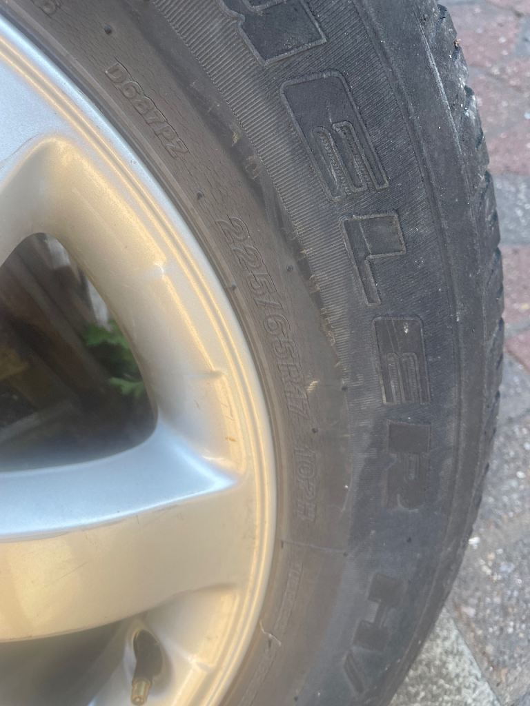 HONDA CRV alloy/tyre plus parcel shelf
