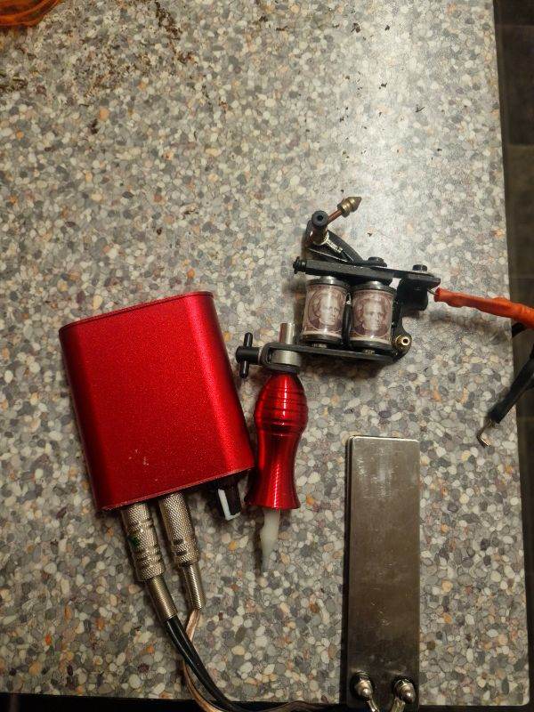 Tattoo gun 