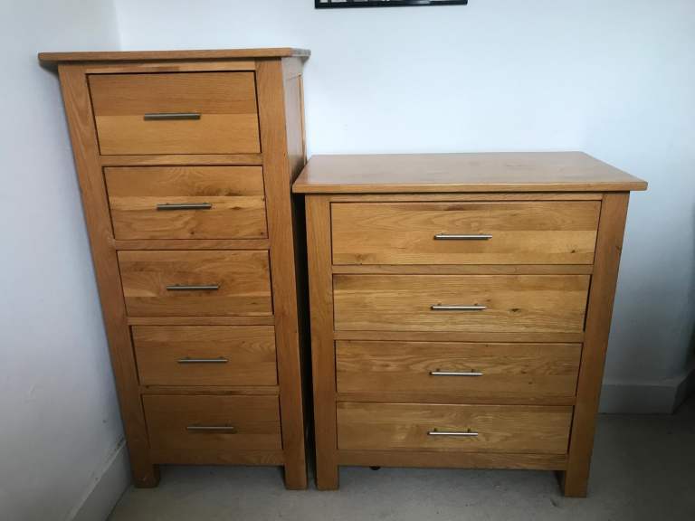 1 x Oak chest of drawers and 1 x Oak Tallboy