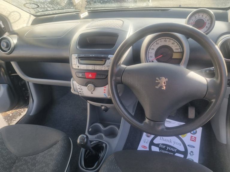 2009 Peugeot 107 1.0 Urban 3dr HATCHBACK Petrol Manual