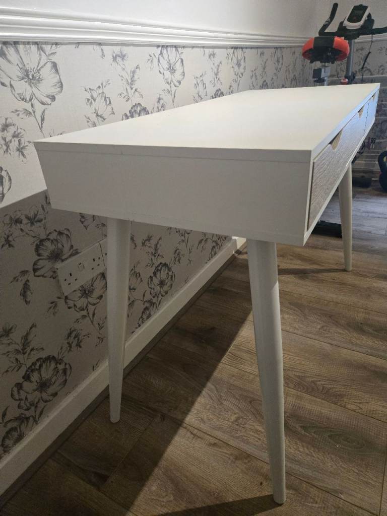 White Desk with 3 Drawers – Good Condition | in Milton Keynes ...