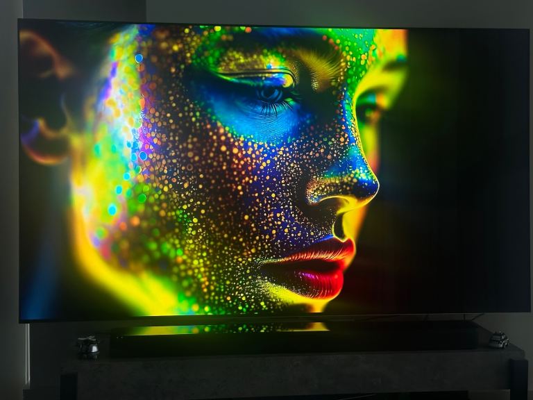 LG OLED evo Gallery Edition 65” 4K Smart TV (OLED65G26LA) – Like New – £850
