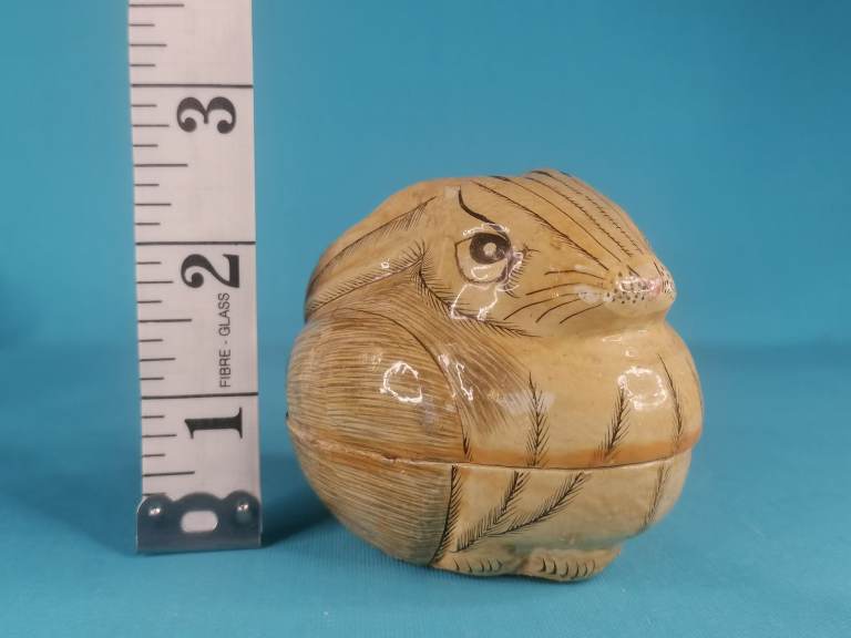 Vintage Wooden rabbit box. Trinket box. Good condition.