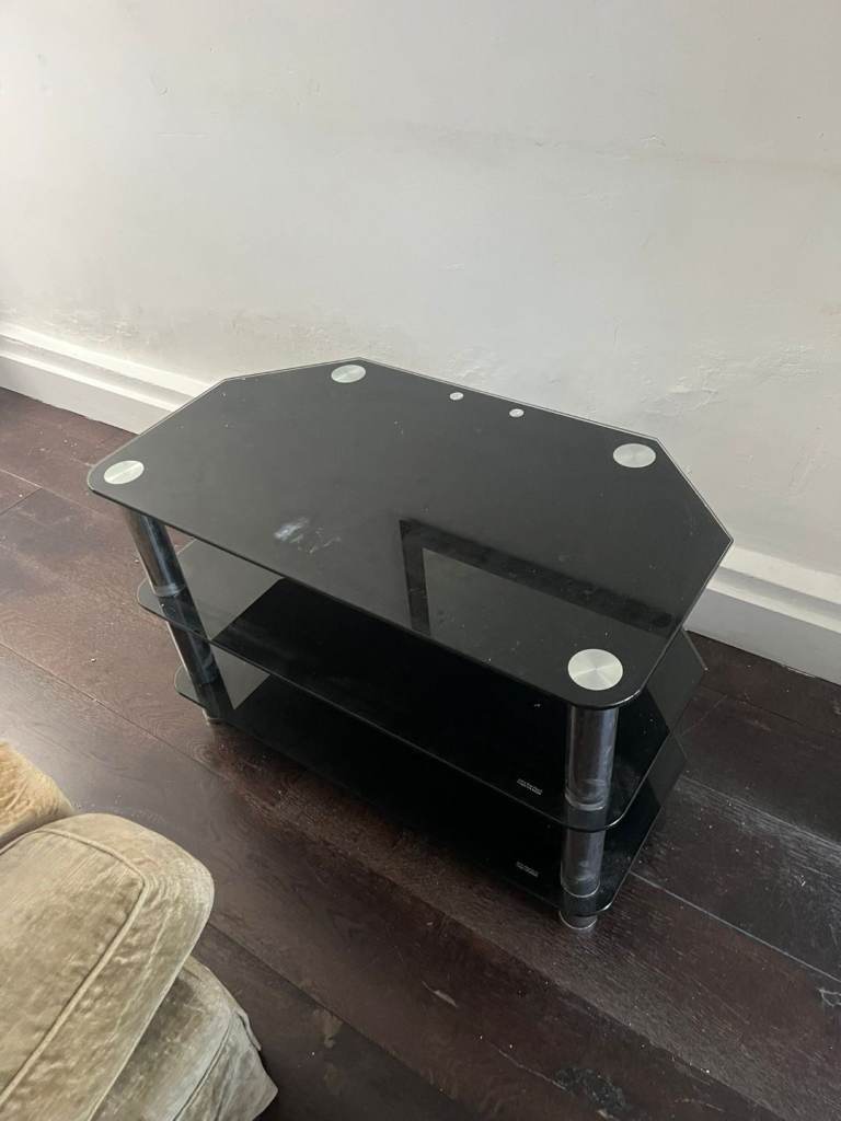 Free TV Unit