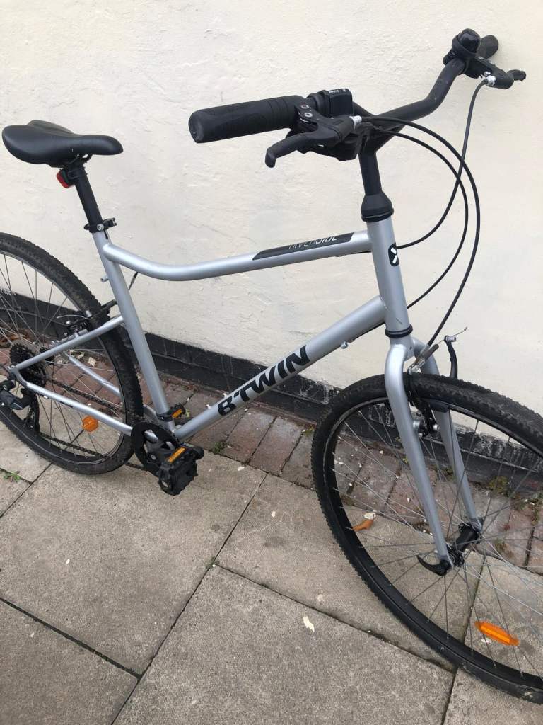 image for    Cheap Ladies easy mount commuting/mountain bikes. fully serviced 