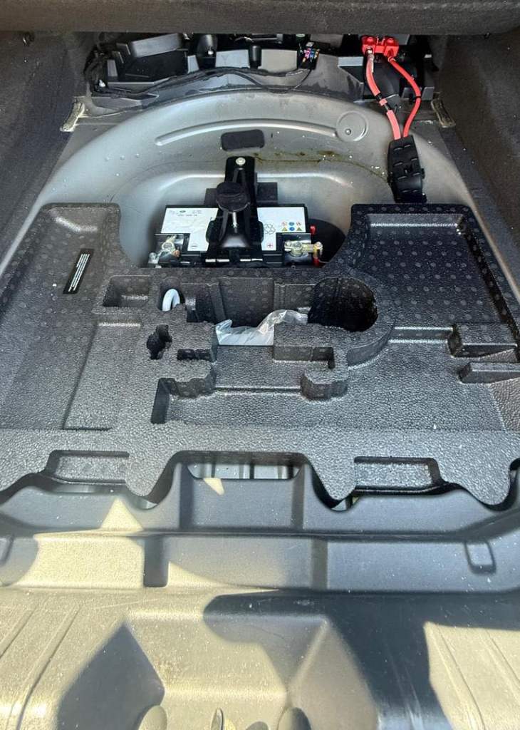 Jaguar, XF, Saloon, 2015, Other, 1999 (cc), 4 doors