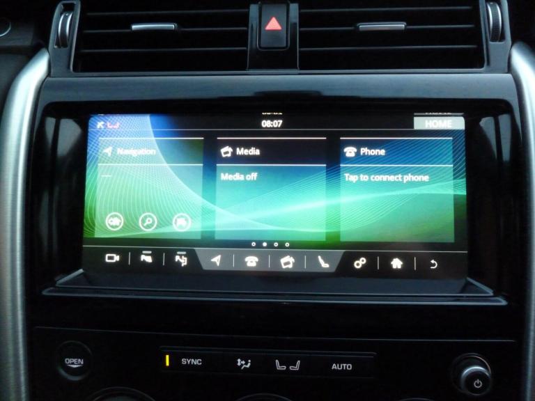 2019 Land Rover Discovery 3.0 SD V6 HSE Auto 4WD Euro 6 (s/s) 5dr ESTATE Diesel Automatic