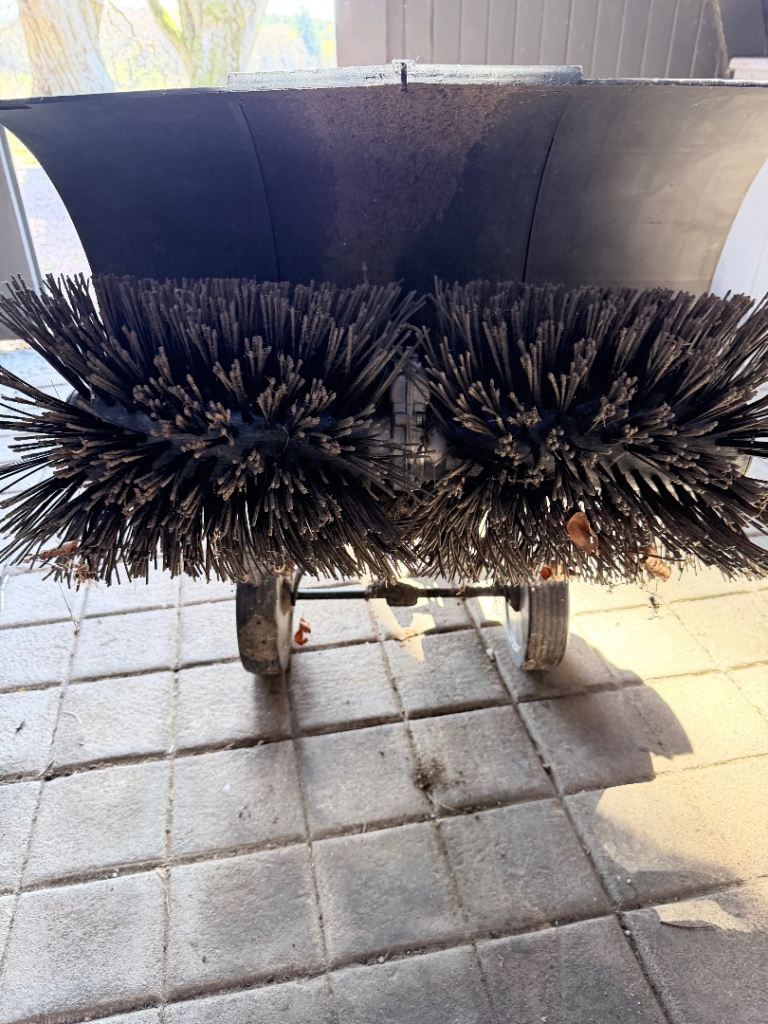 TIHL KB-MM Bristle Brush 