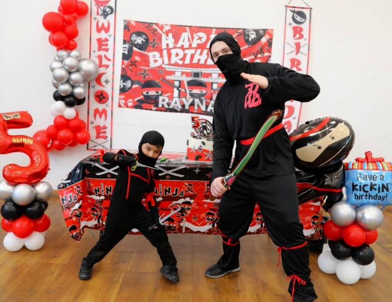 Kids Party Entertainer – London | Jolly Kids Parties