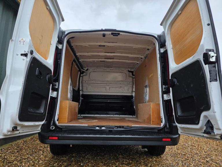 2022 Renault Trafic SL28 Blue dCi 130 L1 H1 Business Van * PLUS VAT *  PANEL VAN Diesel Manual