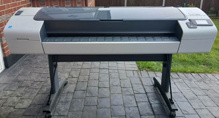 HP DesignJet T790 Plotter Printer - CR649A