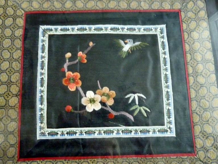 Beautiful Antique Chinese / Asian Silk Embroidered Picture of bird and flowers