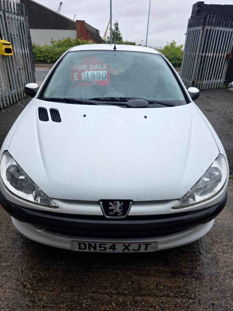 Peugeot, 206, Hatchback, 2005, Semi-Auto, 1360 (cc), 3 doors