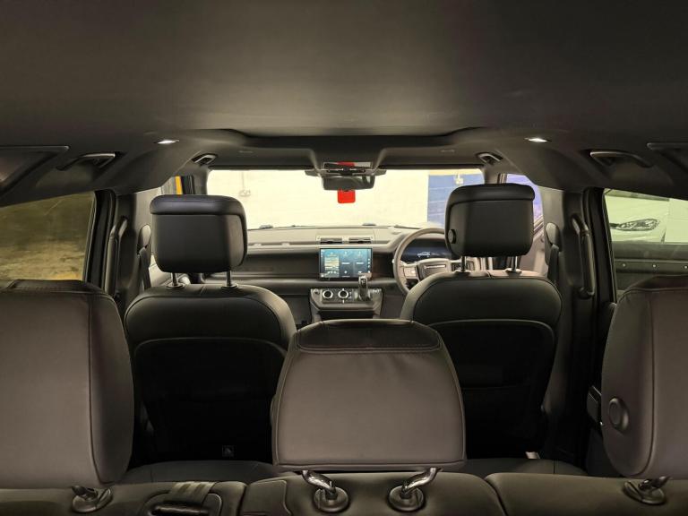 2022 Land Rover Defender 110 5.0 P525 V8 Auto 4WD Euro 6 (s/s) 5dr ESTATE Petrol Automatic