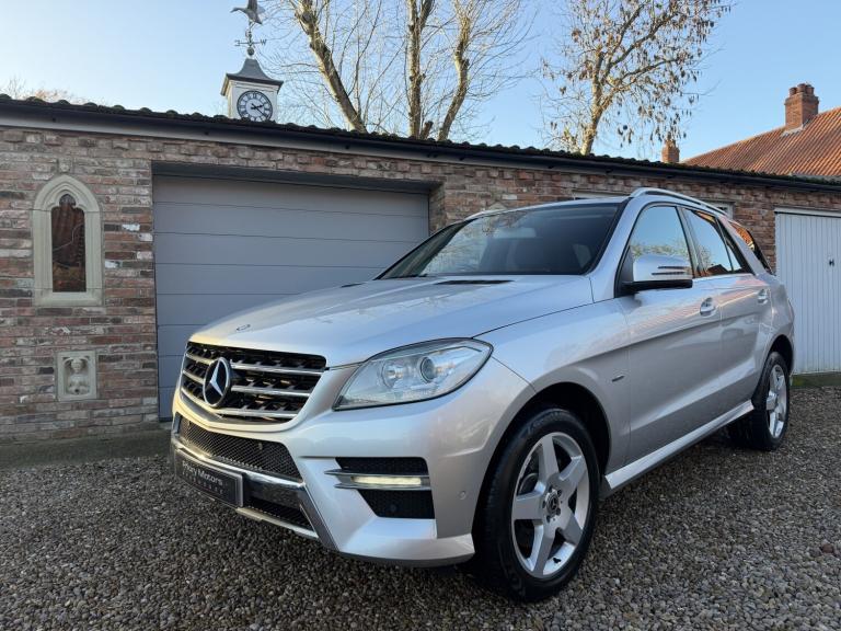 MERCEDES-BENZ M CLASS 3.0 ML350 V6 BlueTEC Sport 2012