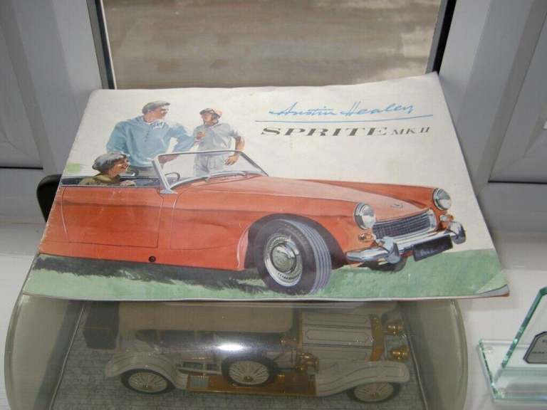 Austin Healey Sprite MK11 Sales Brochure (Original 1960s) 