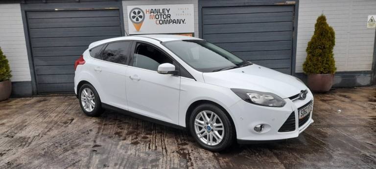 2012 Ford Focus 1.0 125 EcoBoost Titanium 5dr HATCHBACK PETROL Manual