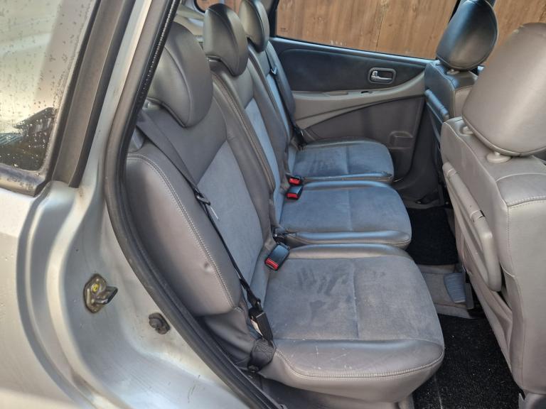 2004 Nissan Almera Tino 2.2 dCi 136 SE 5dr HATCHBACK Diesel Manual