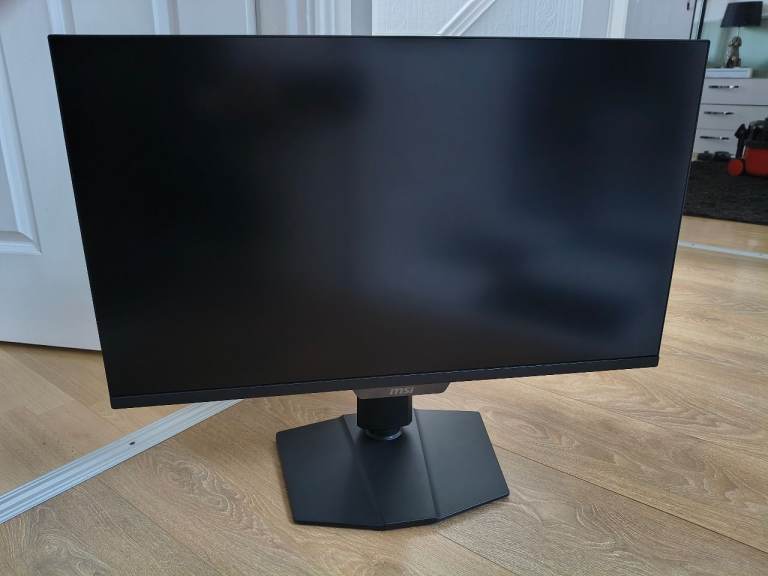 MSI 27" 4K IPS Mini-LED Gaming Monitor