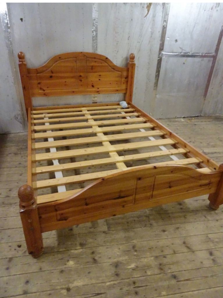 Double frame. Pine. Good condition. Strong. Can deliver