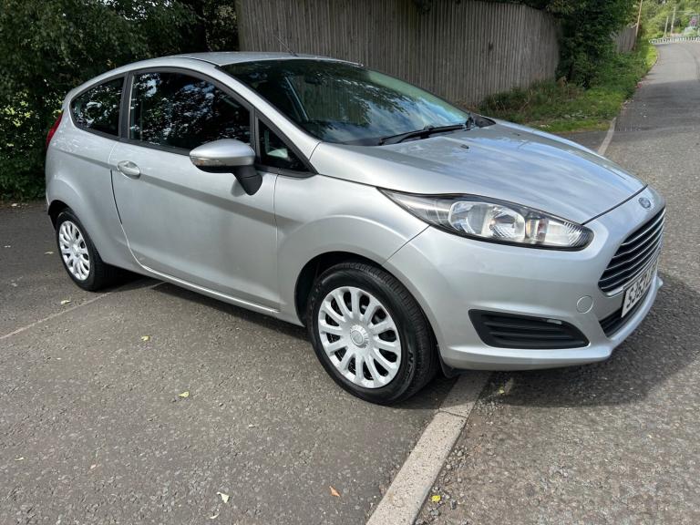 2013 Ford Fiesta 1.25 Style 3dr HATCHBACK Petrol Manual