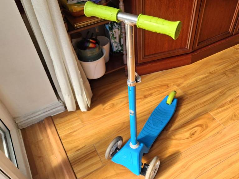 Child Adjustble Handlebar Scooter for sale