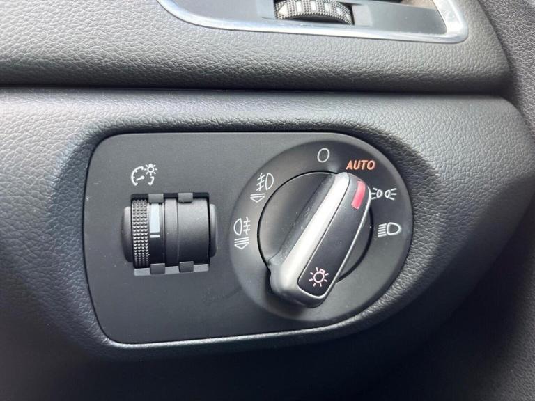 AUDI Q3 2.0 TDI S line Euro 5 (s/s) 5dr 2012