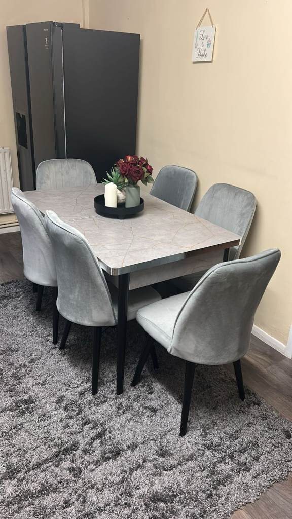 Modern Grey Extendable Dining Table with 6 chairs - Free Delivery Uk 