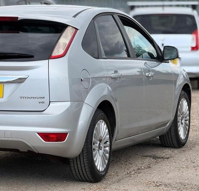 FORD FOCUS 1.6 TITANIUM PETROL ulez*5 DRS*MOT- NOV 2026*like vauxhall astra renault megane mazda 3