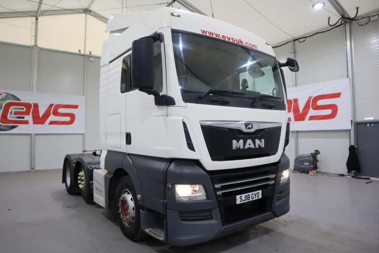 2018 (18 PLATE) MAN TGX 26.500 6x2 Euro 6 Tractor Units