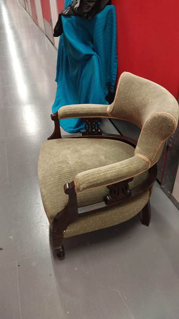 image for Charming original Victorian tub chair - Mahogany and Green velvet