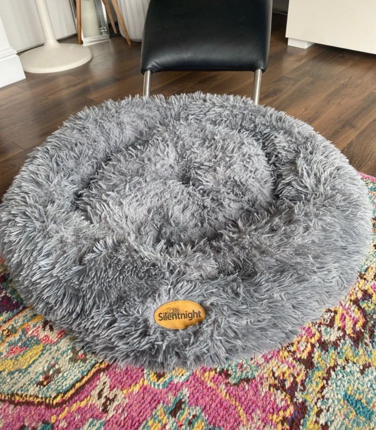 Silentnight night dog bed 