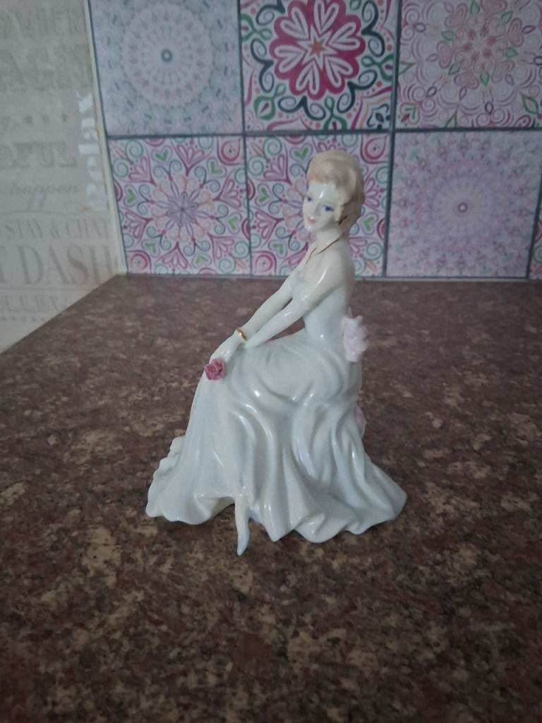 Vintage Coalport Ladies of Fashion Gail Figurine: Blue Dress, Pink Roses