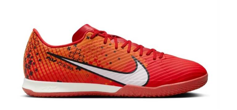 Men's Trainers Nike size 9 NEW