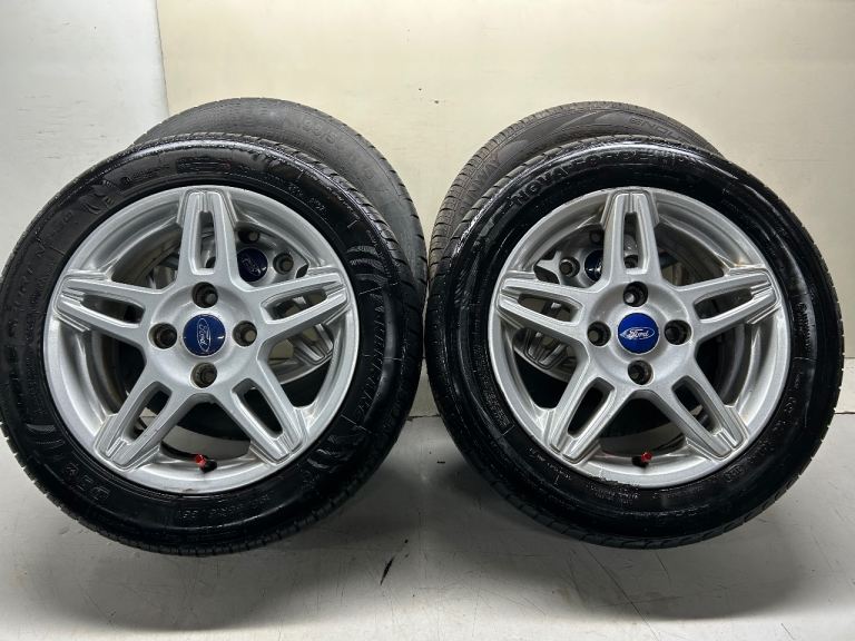 Ford Fiesta Mk7 alloy wheels 195/55 15 Tyres 08-17 plate 