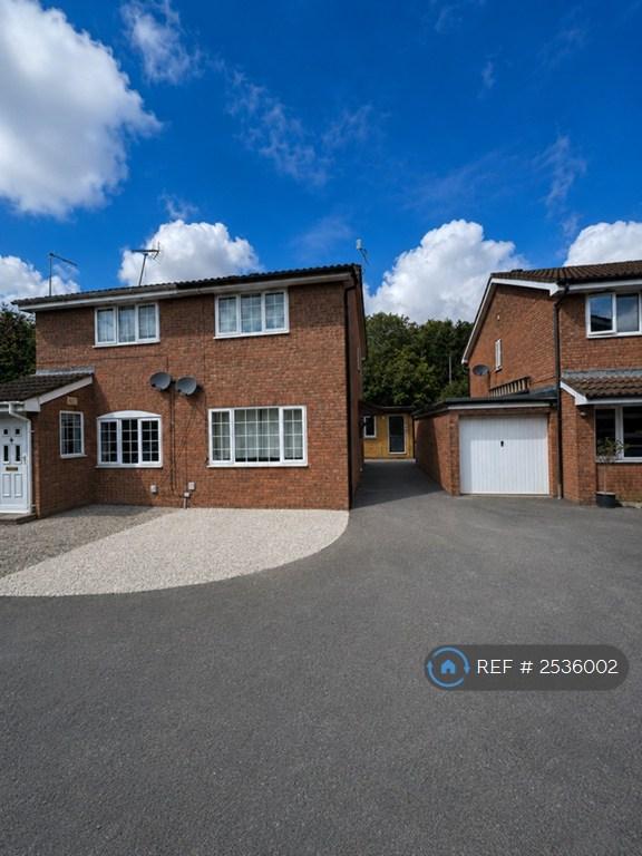 3 bedroom house in Alder Close, Swindon, SN2 (3 bed) (#2536002)