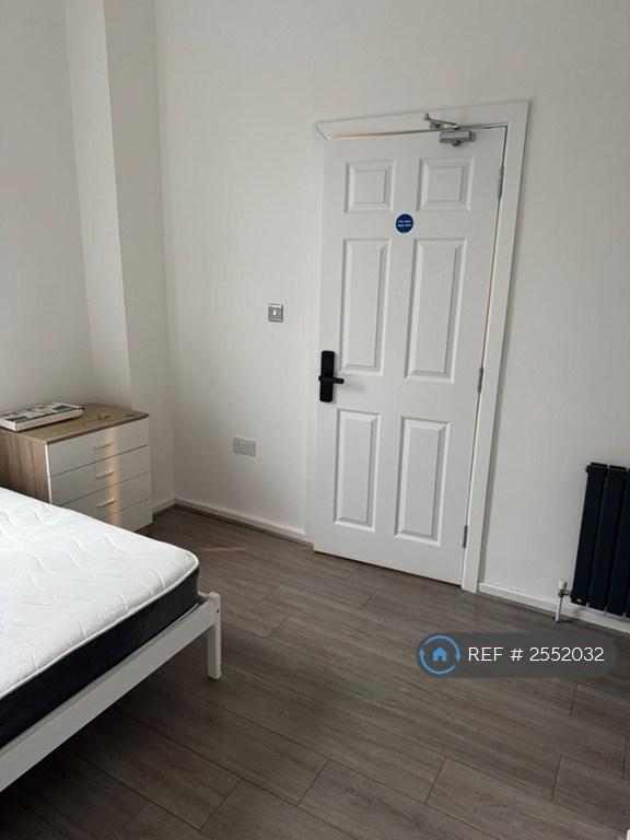 1 bedroom in Warrington Road, Newcastle Upon Tyne, NE4 (#2552032)