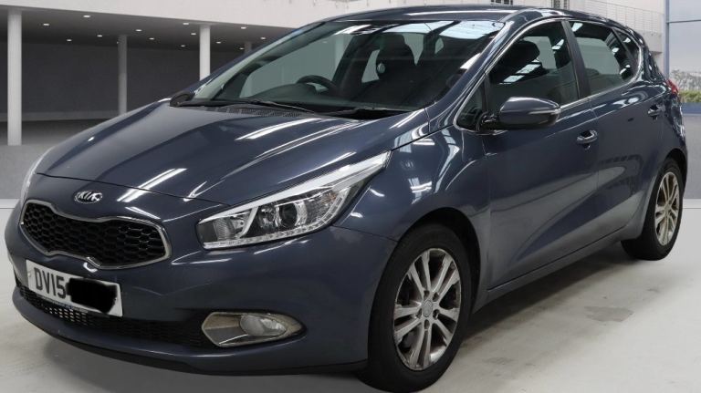 2015 KIA CEED 1.6 CRDi 2 Auto 5 dr Hatchback 115 Diesel Automatic 